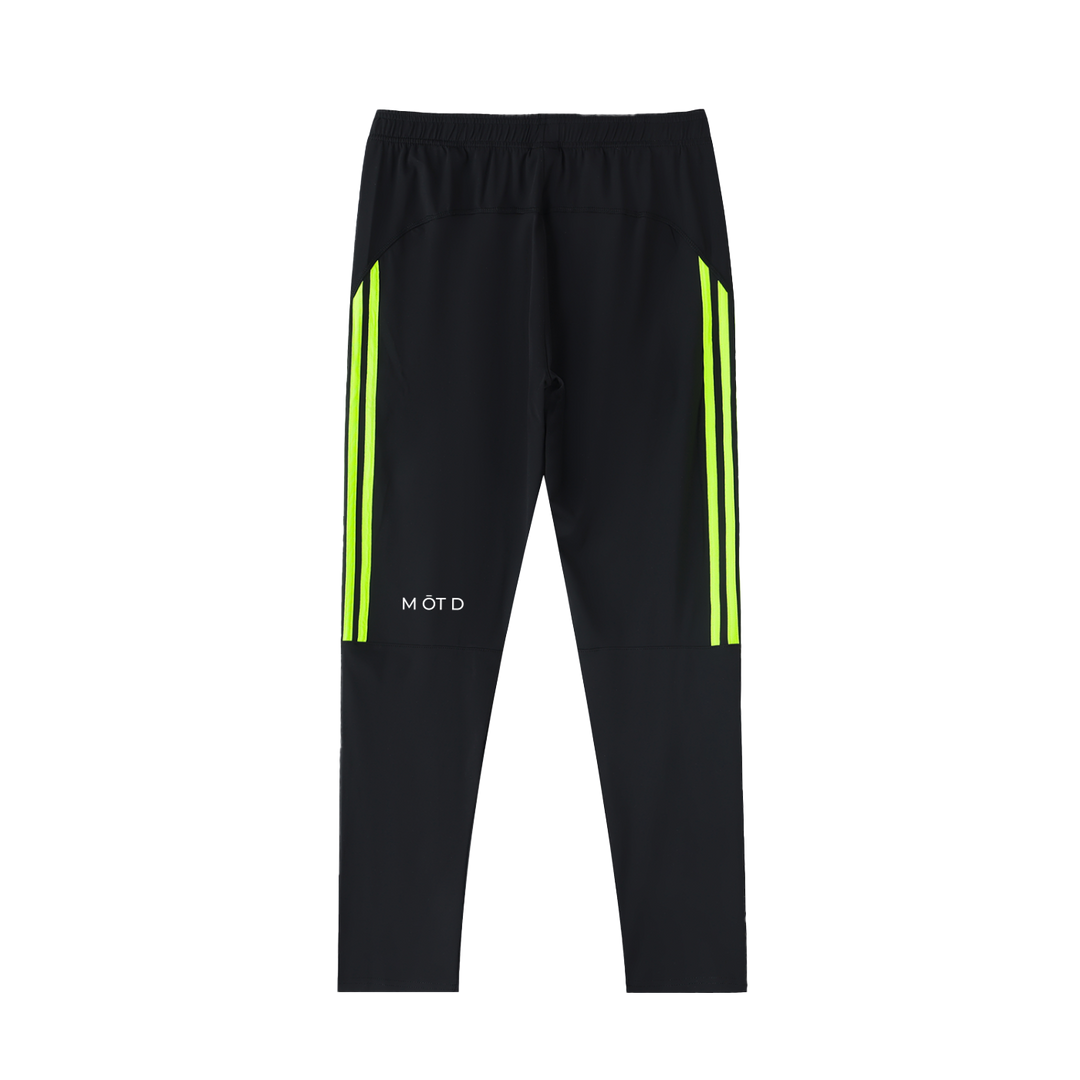 M ŌT D™ 2025 FØRGED #0069